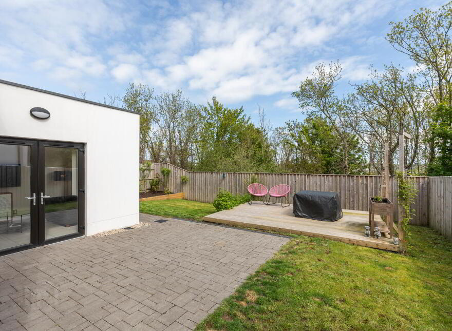 21 Scrabo Heights, Newtownards, BT23 4AG