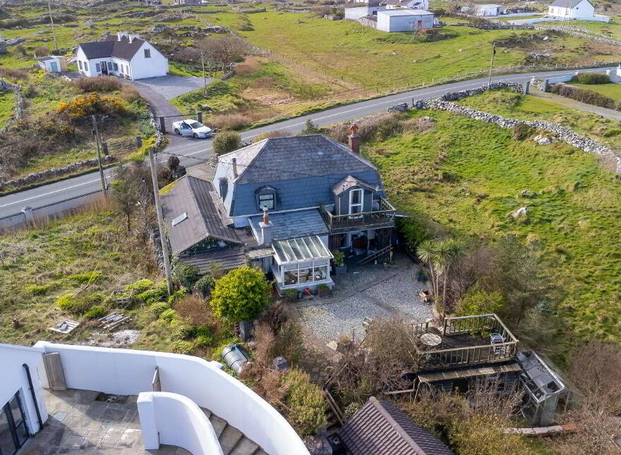 Calla, Roundstone, Ballyconneely, H91EA4C