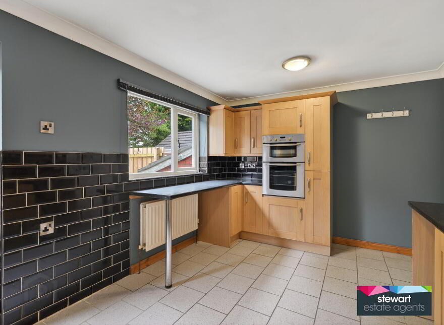 12 Arindale, Maghaberry, Lisburn, BT67 0SY