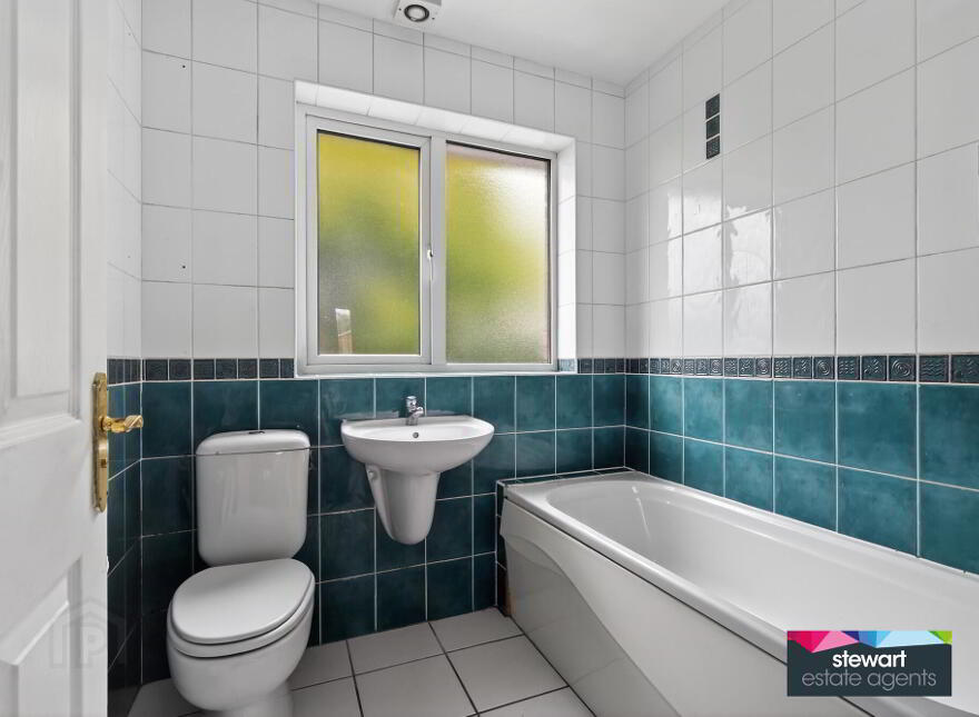 12 Arindale, Maghaberry, Lisburn, BT67 0SY