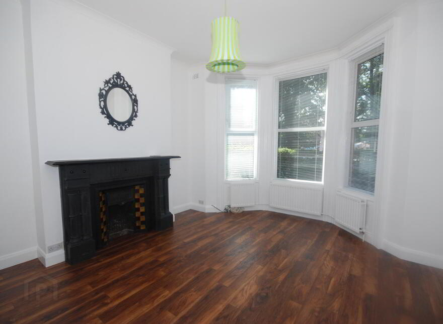 45 Ulsterville Avenue, Lisburn Road, Belfast, BT9 7AT