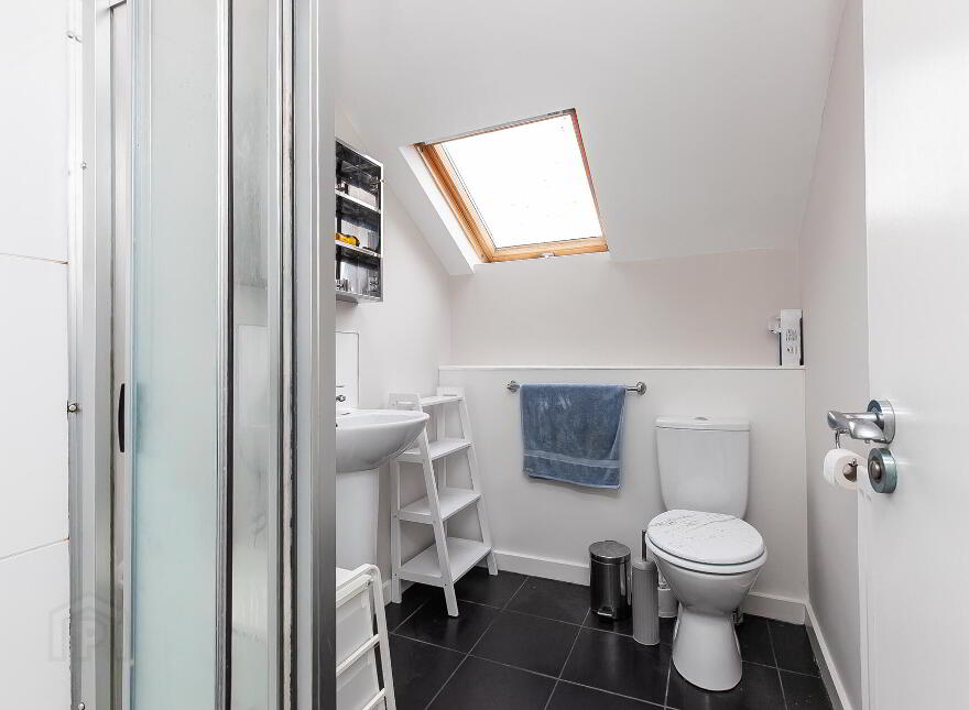 45 Ulsterville Avenue, Lisburn Road, Belfast, BT9 7AT