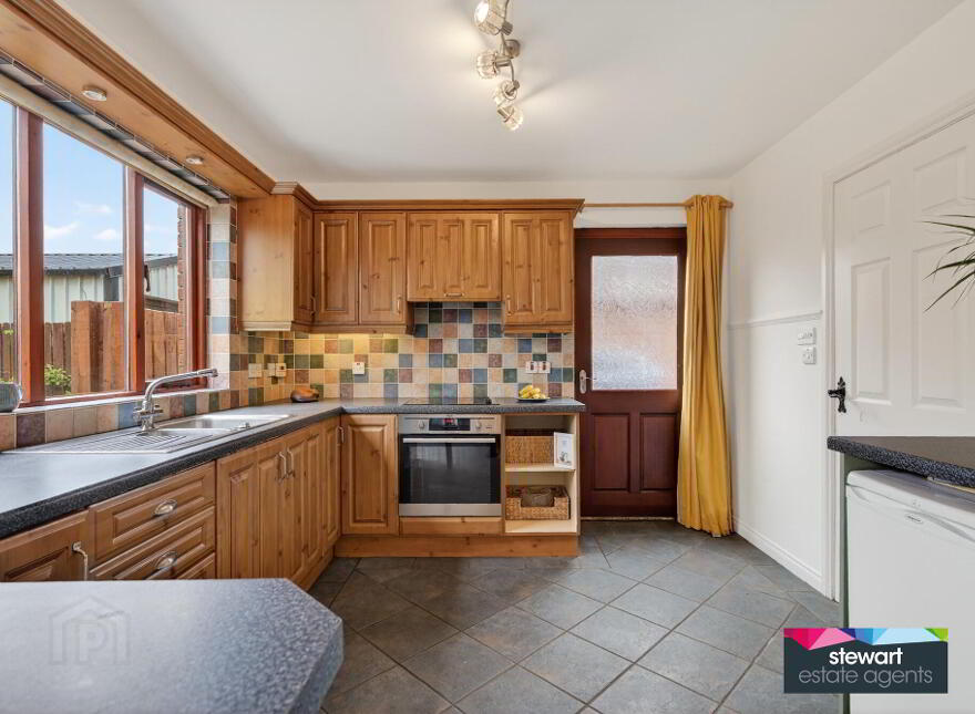 33 Copperfield, Maghaberry, BT28 2RW