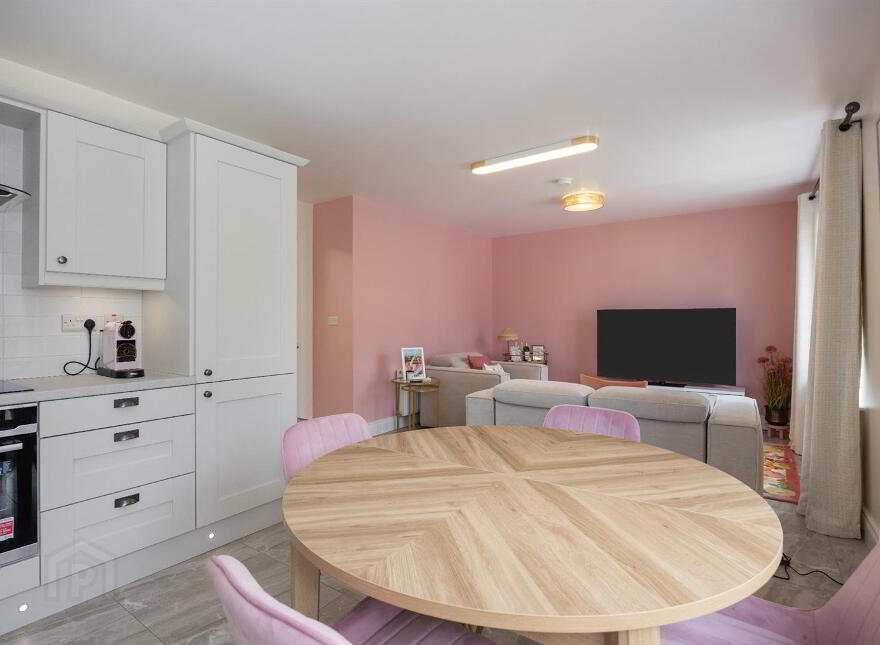 Apt 4 Ebrington Hall, 149E Upper Newtownards Road, Belfast, BT4 3HX