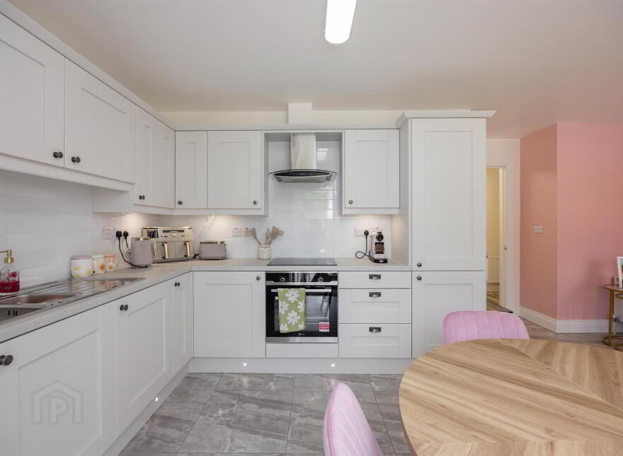 Apt 4 Ebrington Hall, 149E Upper Newtownards Road, Belfast, BT4 3HX