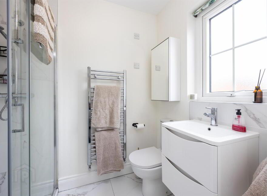 Apt 4 Ebrington Hall, 149E Upper Newtownards Road, Belfast, BT4 3HX