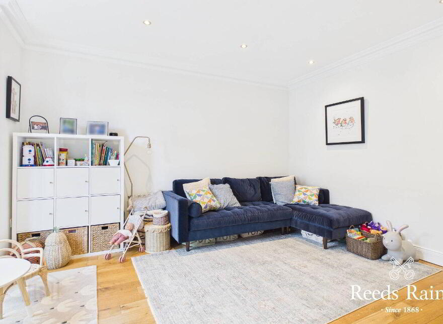 1 Burghley Mews, Belfast, BT5 7GX
