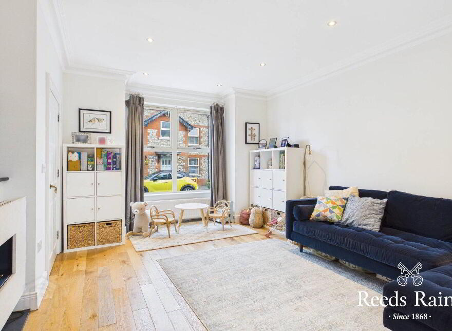 1 Burghley Mews, Belfast, BT5 7GX