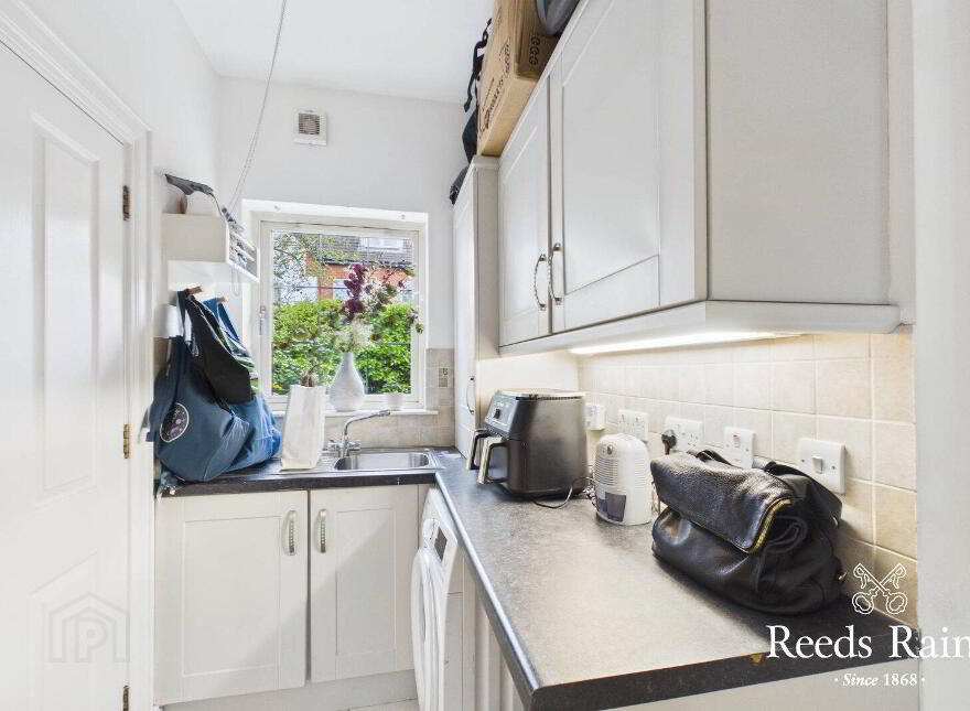 1 Burghley Mews, Belfast, BT5 7GX