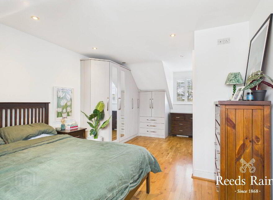 1 Burghley Mews, Belfast, BT5 7GX