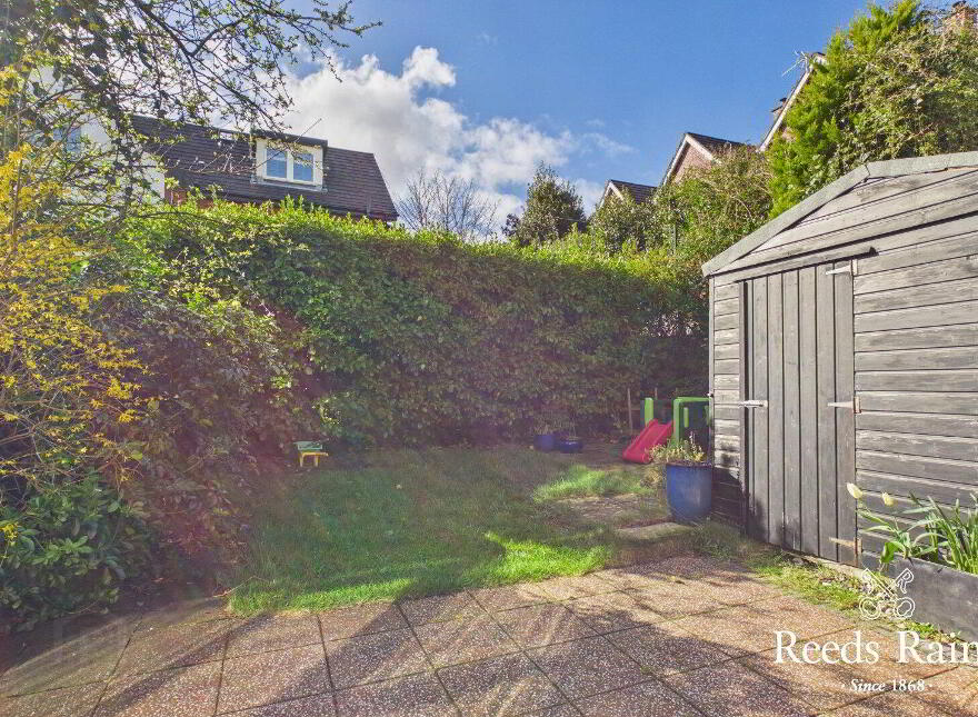 1 Burghley Mews, Belfast, BT5 7GX