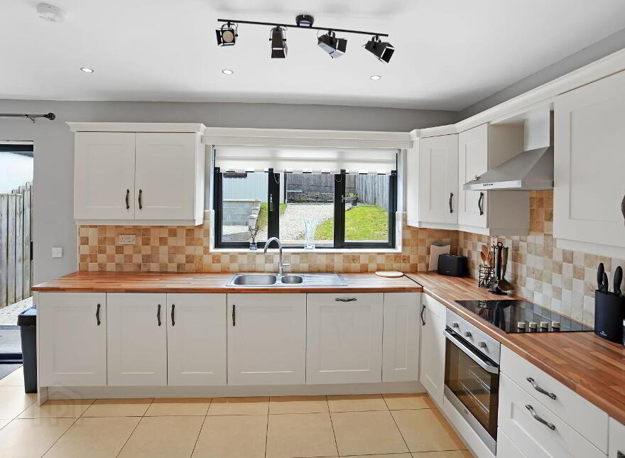 36 Dun Na Carraige, Kingscourt, A82P3Y0