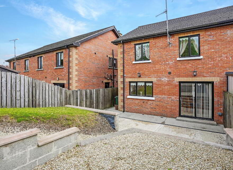 36 Dun Na Carraige, Kingscourt, A82P3Y0