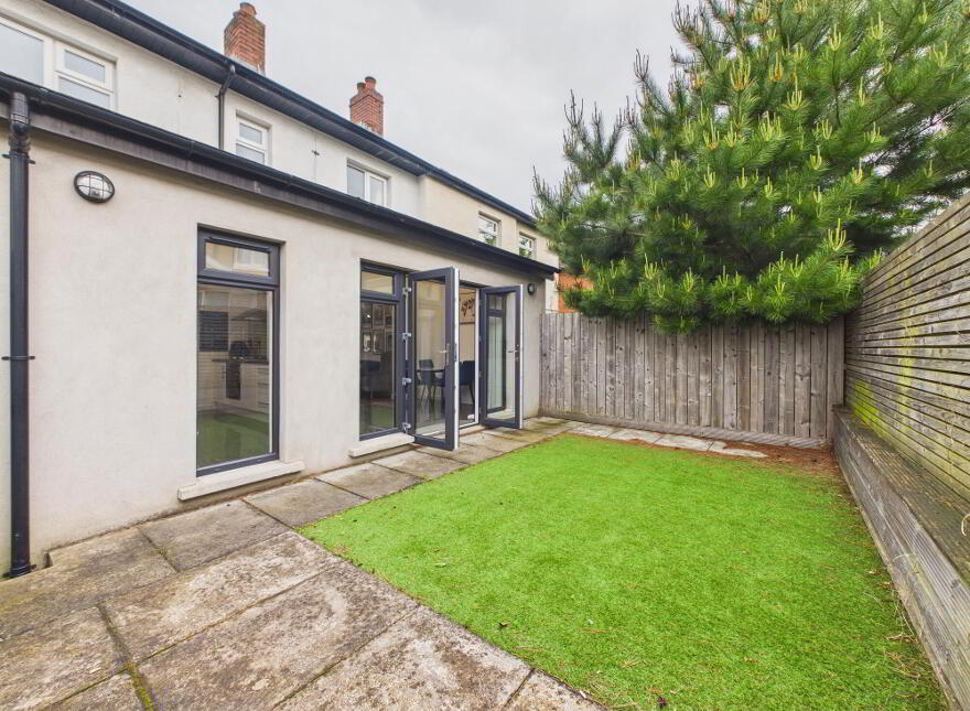 32 Millar Street, Belfast, BT6 8JZ
