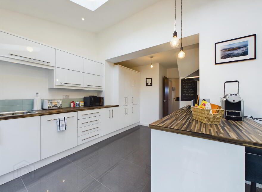 32 Millar Street, Belfast, BT6 8JZ