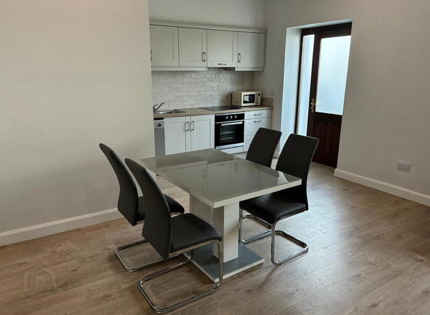 Apartment 10 Cruachan, Knockateemore, Dungarvan, X35YA36