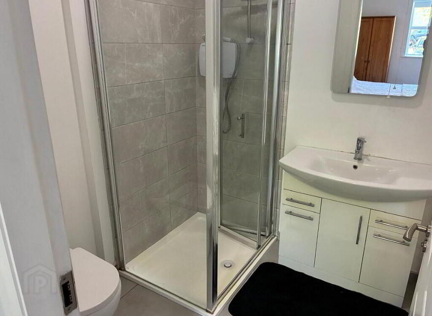 Apartment 10 Cruachan, Knockateemore, Dungarvan, X35YA36