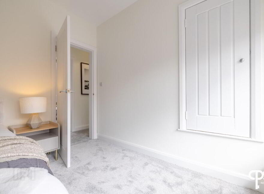 24 Whitehall Gardens, Belfast, BT7 3GW