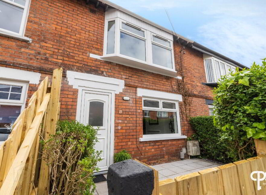 24 Whitehall Gardens, Belfast, BT7 3GW