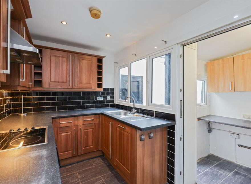 17 York Drive, Belfast, BT15 3QY