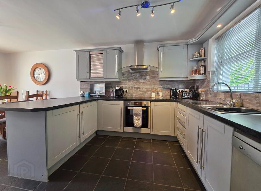 73 Greenville Avenue, Ballymoney, BT53 7BJ