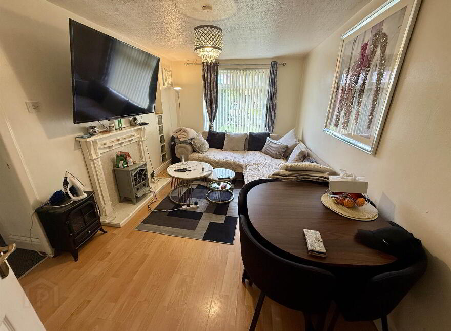 33a Burren Way, Cregagh Estate, Belfast, BT6 0DW
