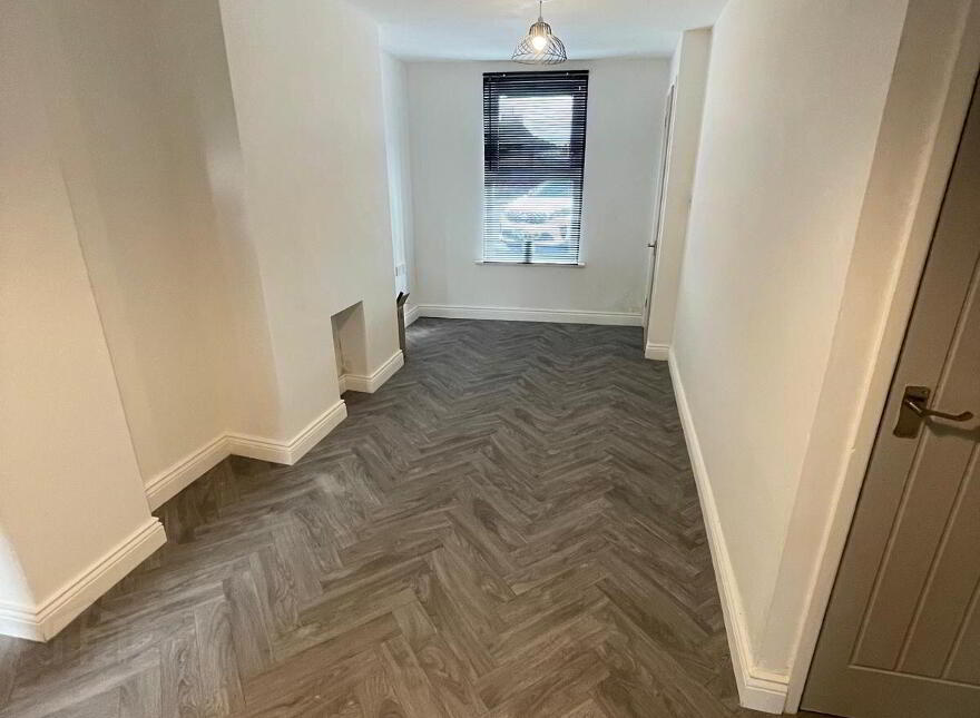 23 Circular Road, Larne, BT40 1HR