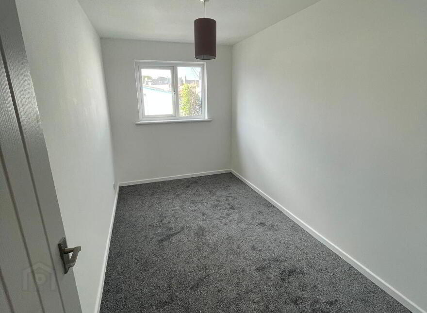23 Circular Road, Larne, BT40 1HR