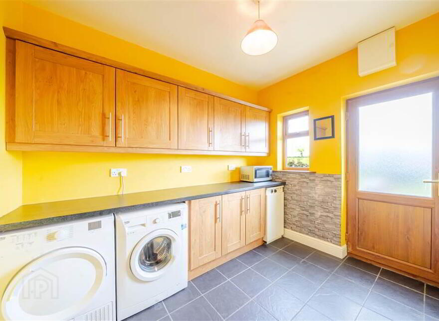 Derrygorman, Westport, F28TV72