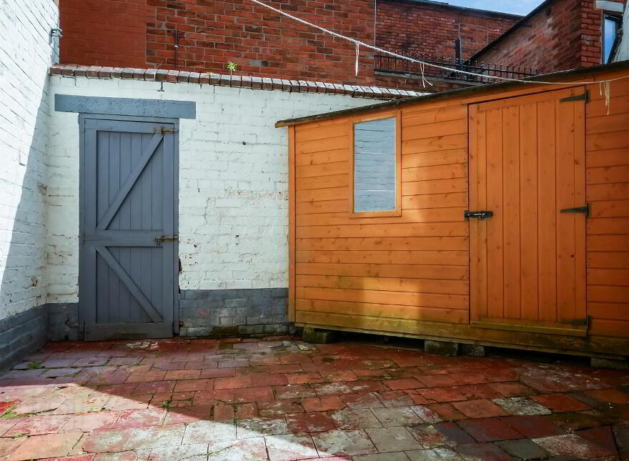 2 Rushfield Avenue, Ormeau Road, Belfast, BT7 3FP