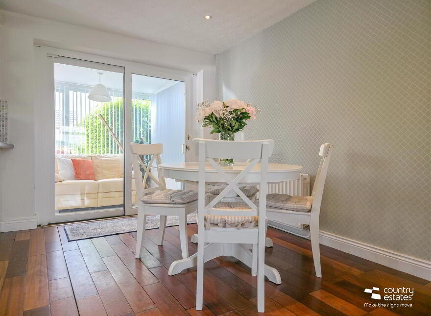 133 Victoria Road, Carrickfergus, BT38 7JP