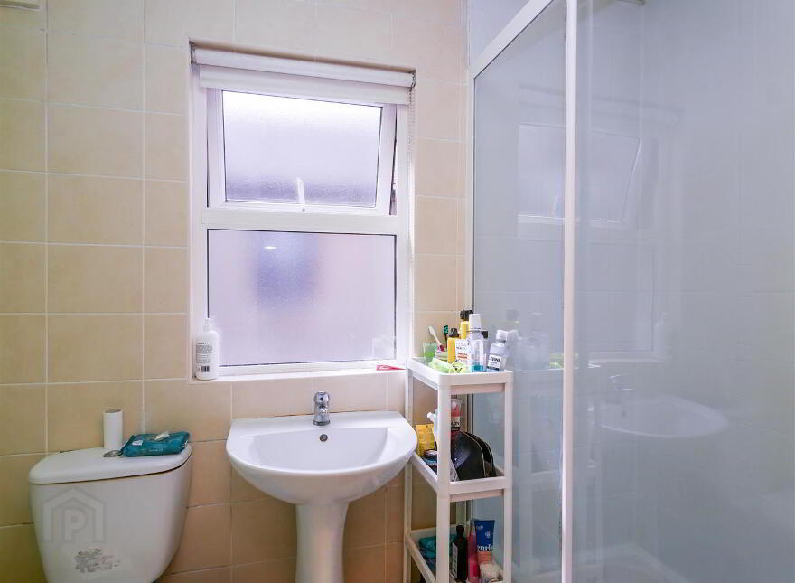 65 Haypark Avenue, Ormeau Road, Belfast, BT7 3FE