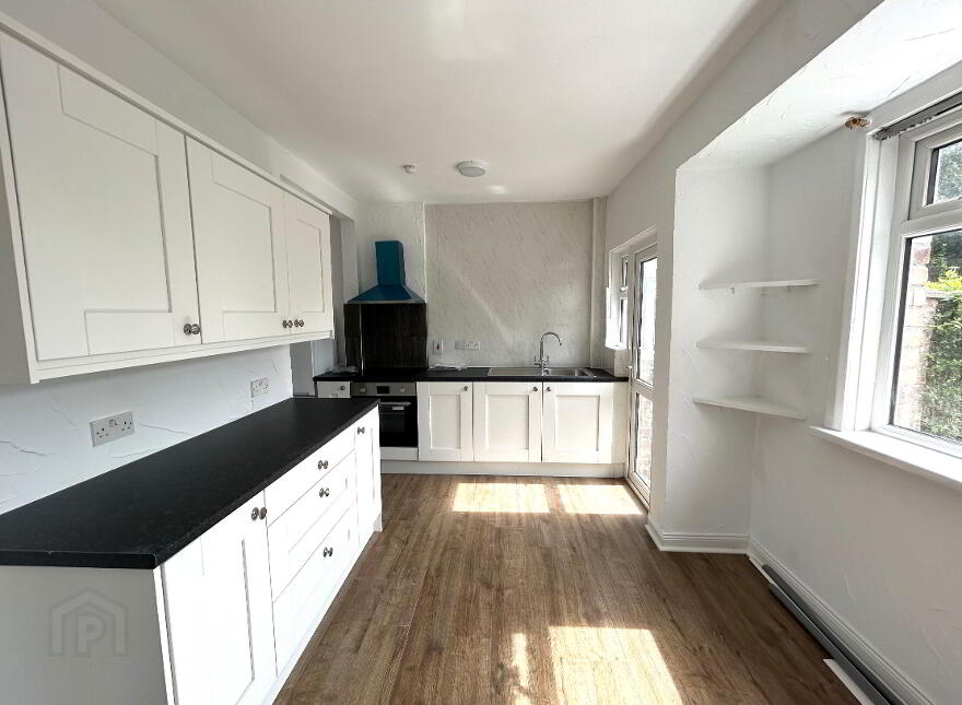 45 Dunraven Park, Belfast, BT5 6BS