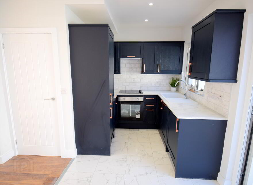 36 Watt Street, Belfast, BT6 8JX