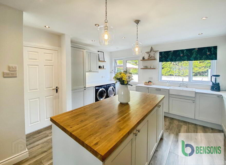 52 Loguestown Park, Coleraine, BT52 2EQ