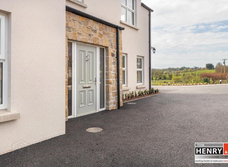 258 Ballygawley Road, Dungannon, BT70 1TG