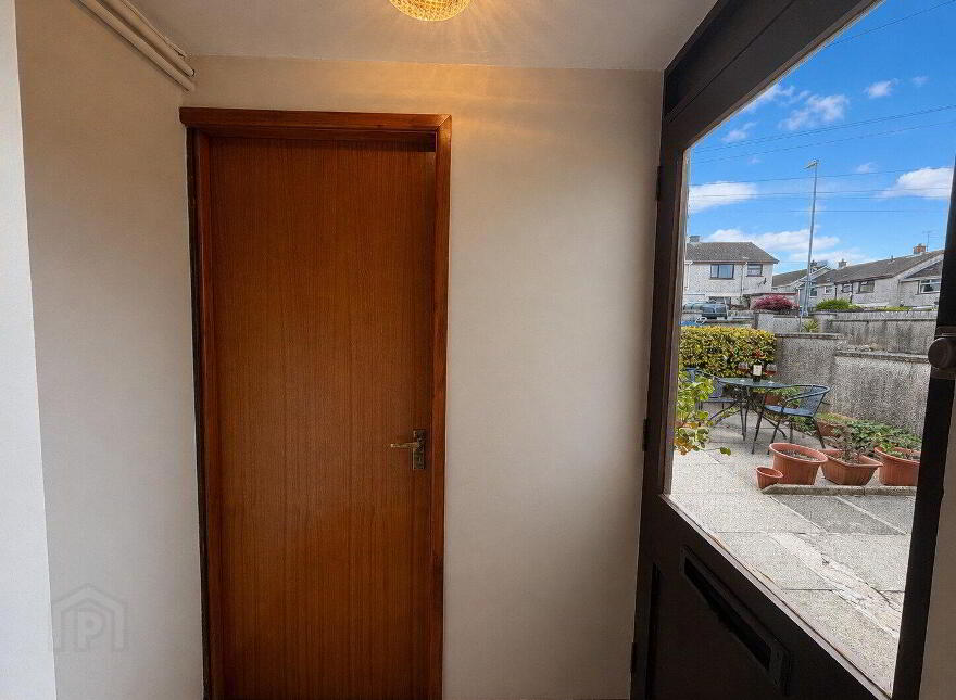 6 Fernwood Park, Antrim, BT41 1QF