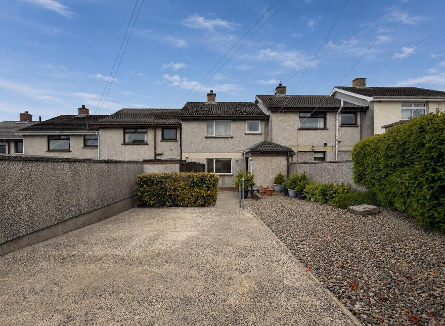 6 Fernwood Park, Antrim, BT41 1QF