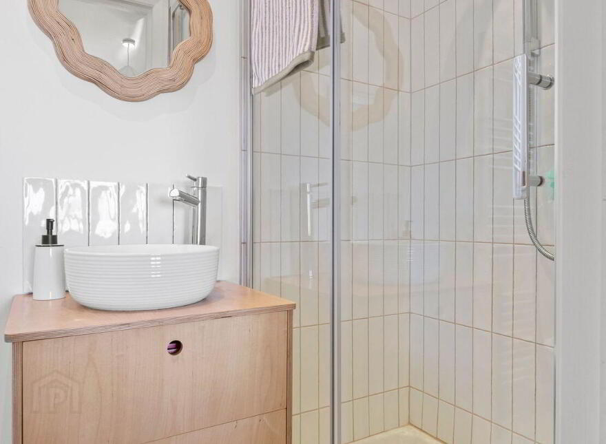 58 Ballywillan Road, Portrush, BT56 8JN