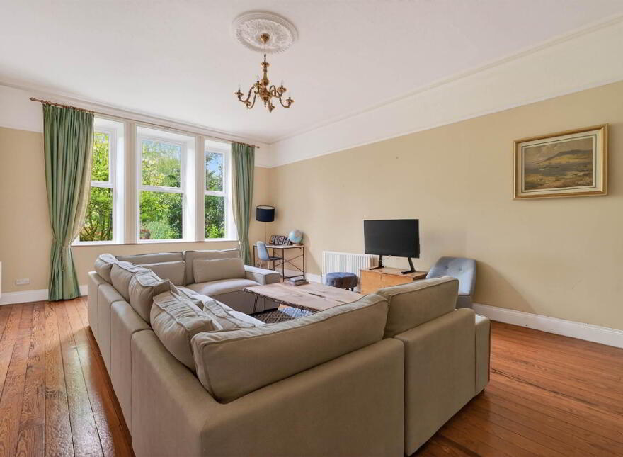 60 Balmoral Avenue, Belfast, BT9 6NY