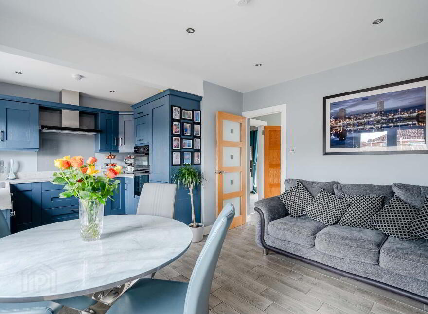 61 Orangefield Road, Belfast, BT5 6DD