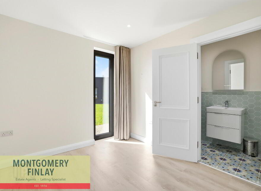 11 Derryad Country Park, Enniskillen, Lisnaskea, BT92 0GP
