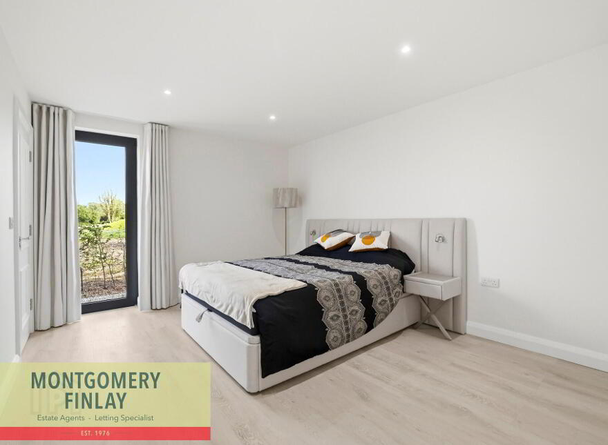 11 Derryad Country Park, Enniskillen, Lisnaskea, BT92 0GP