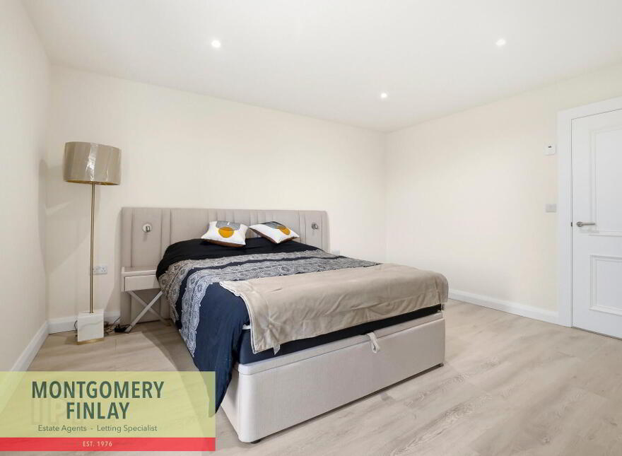 11 Derryad Country Park, Enniskillen, Lisnaskea, BT92 0GP
