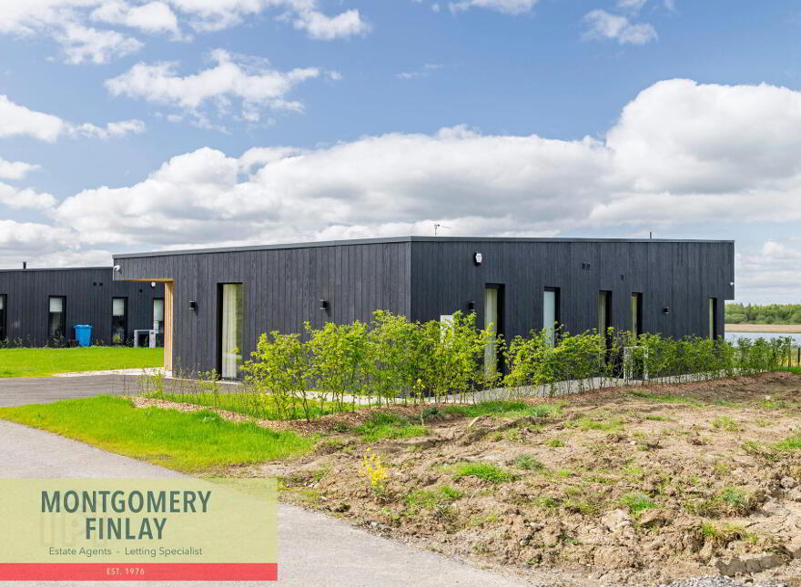 11 Derryad Country Park, Enniskillen, Lisnaskea, BT92 0GP