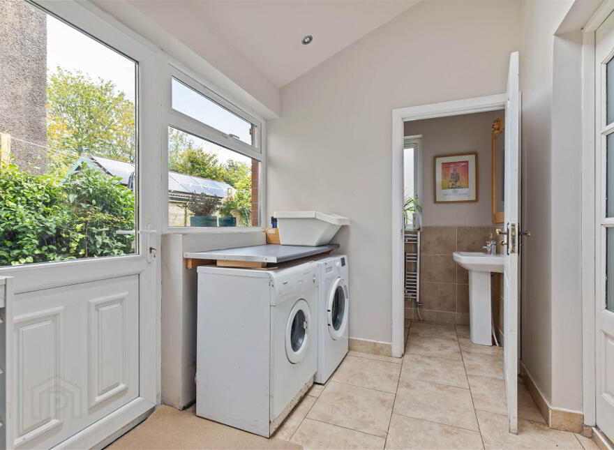 34 Cabin Hill Gardens, Belfast, BT5 7AP