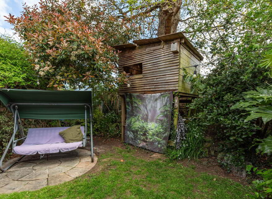 34 Cabin Hill Gardens, Belfast, BT5 7AP