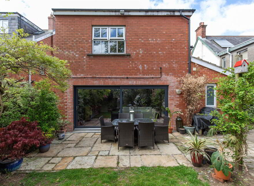 34 Cabin Hill Gardens, Belfast, BT5 7AP