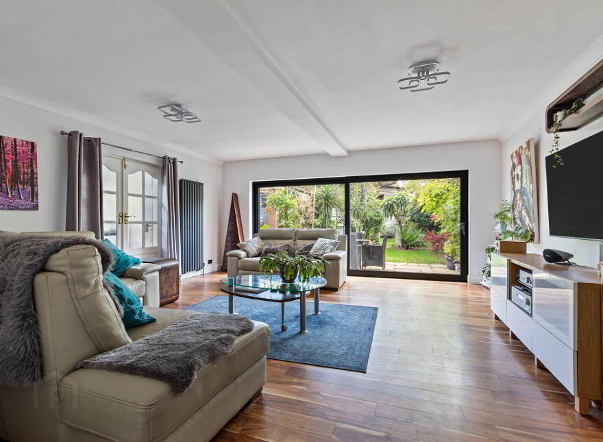 34 Cabin Hill Gardens, Belfast, BT5 7AP