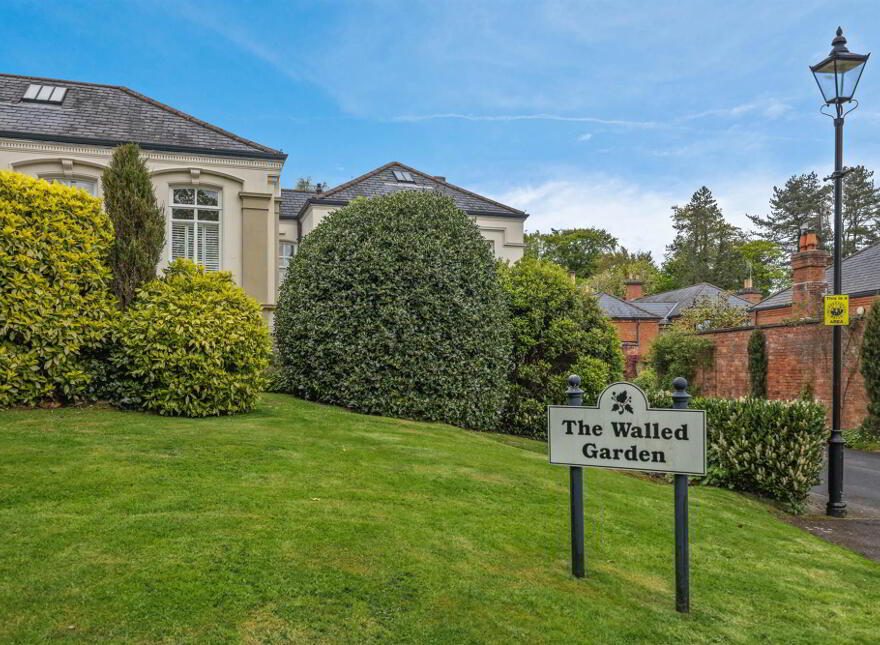 Apt 4, 19 The Walled Garden, Circular Road, Belfast, BT4 2WG